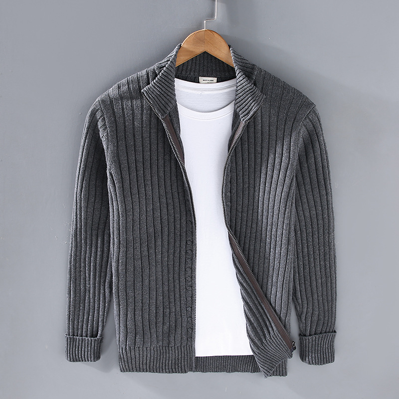Dane | Herren Strickjacke mit Reißverschluss | Geripptes Design für Alltag & Freizeit