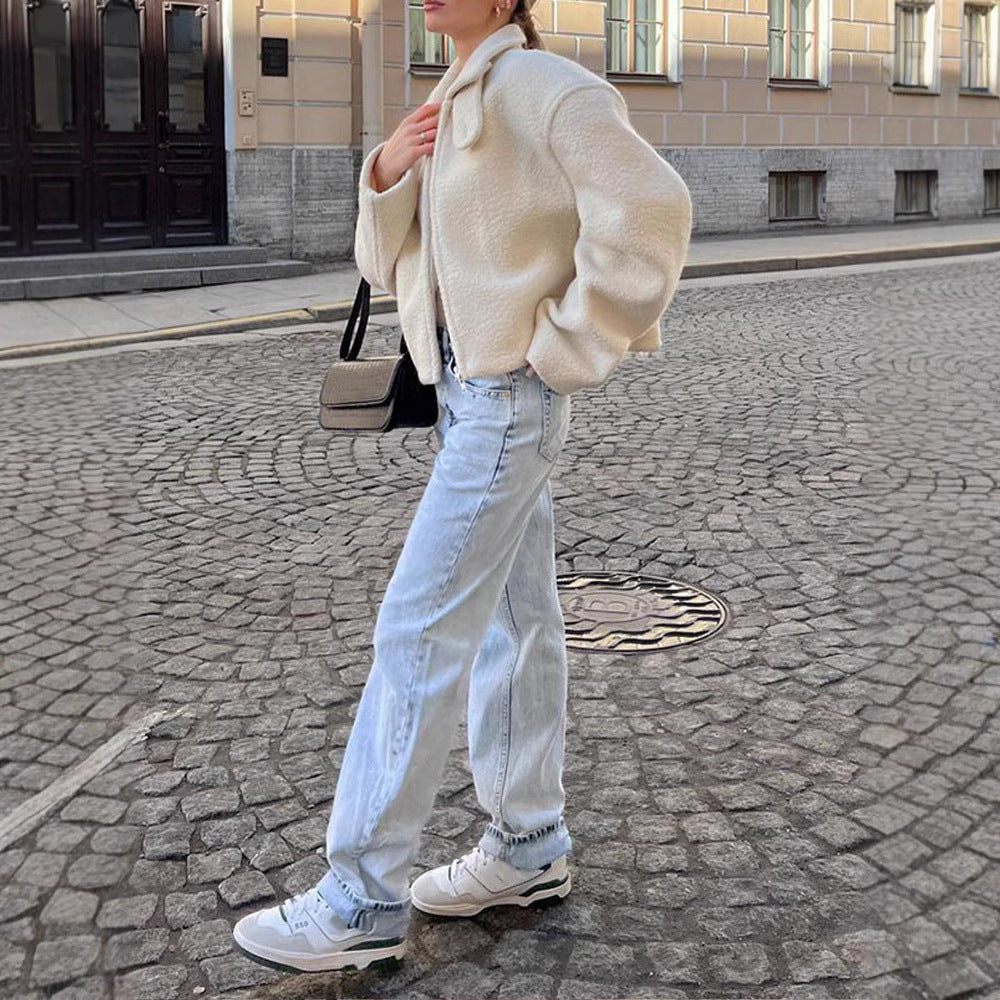 Damen Fleecejacke Minimal | Weiße Winterjacke mit Reißverschluss für Alltag & Übergangszeit