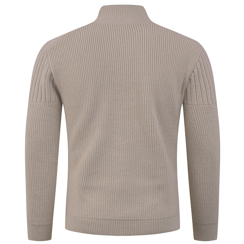High Collar Herren Pullover | Modern & Stylisch | Knopfdetails für Komfort & Wärme