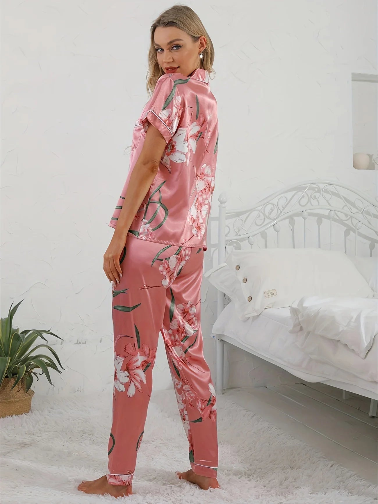 Phaedra | Damen Pyjama Set Zweiteiler in Rosa mit Blumenmuster Hemd & Hose