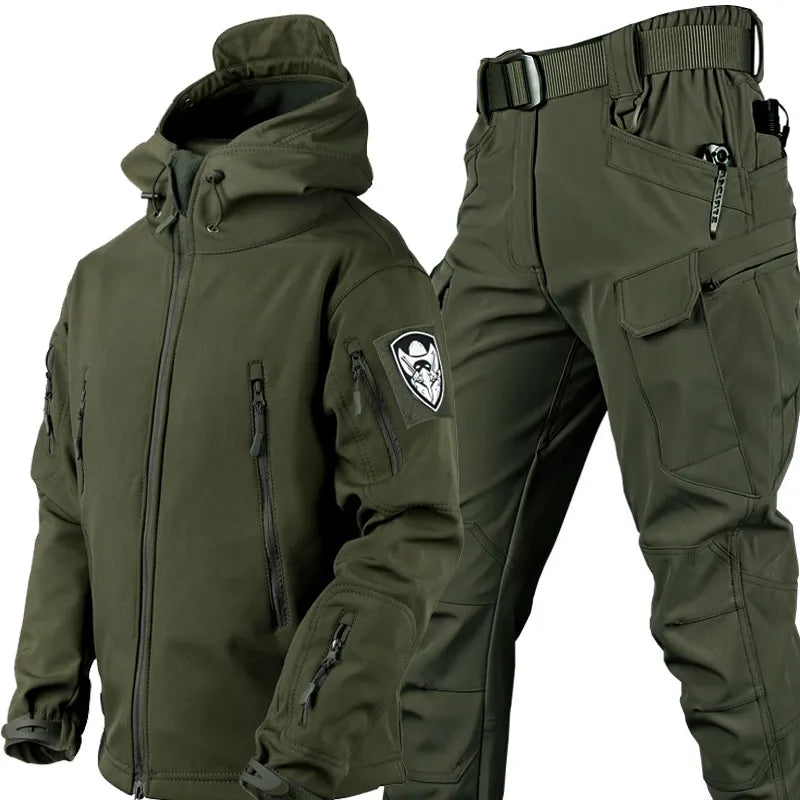 Daniel | Herren Tactical Set mit Kapuzenjacke & Mehrfach-Taschen Hose, wind- & wasserabweisend