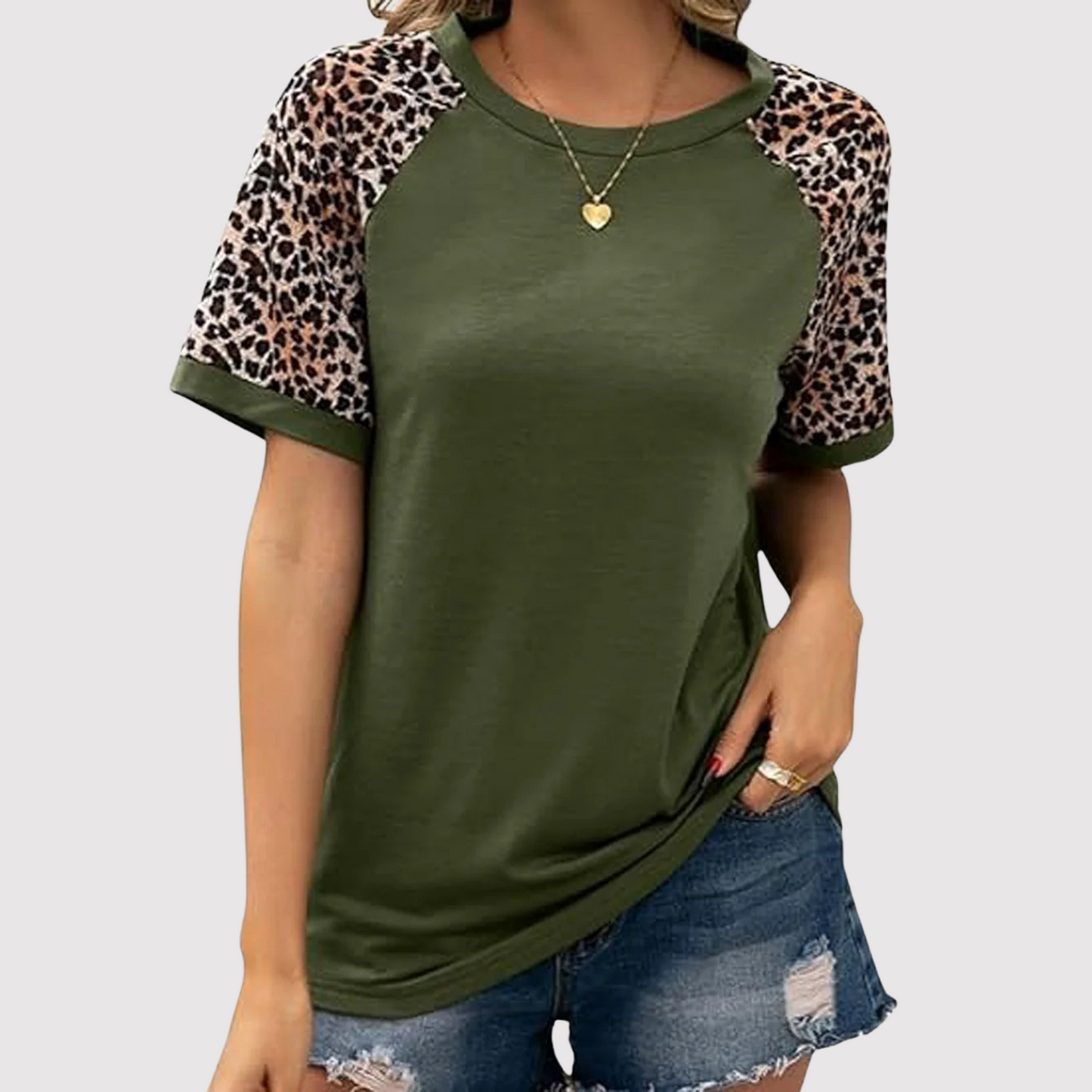 Bambini | Rundhals-Shirt mit Leoparden-Print | Stylishes Damen-T-Shirt
