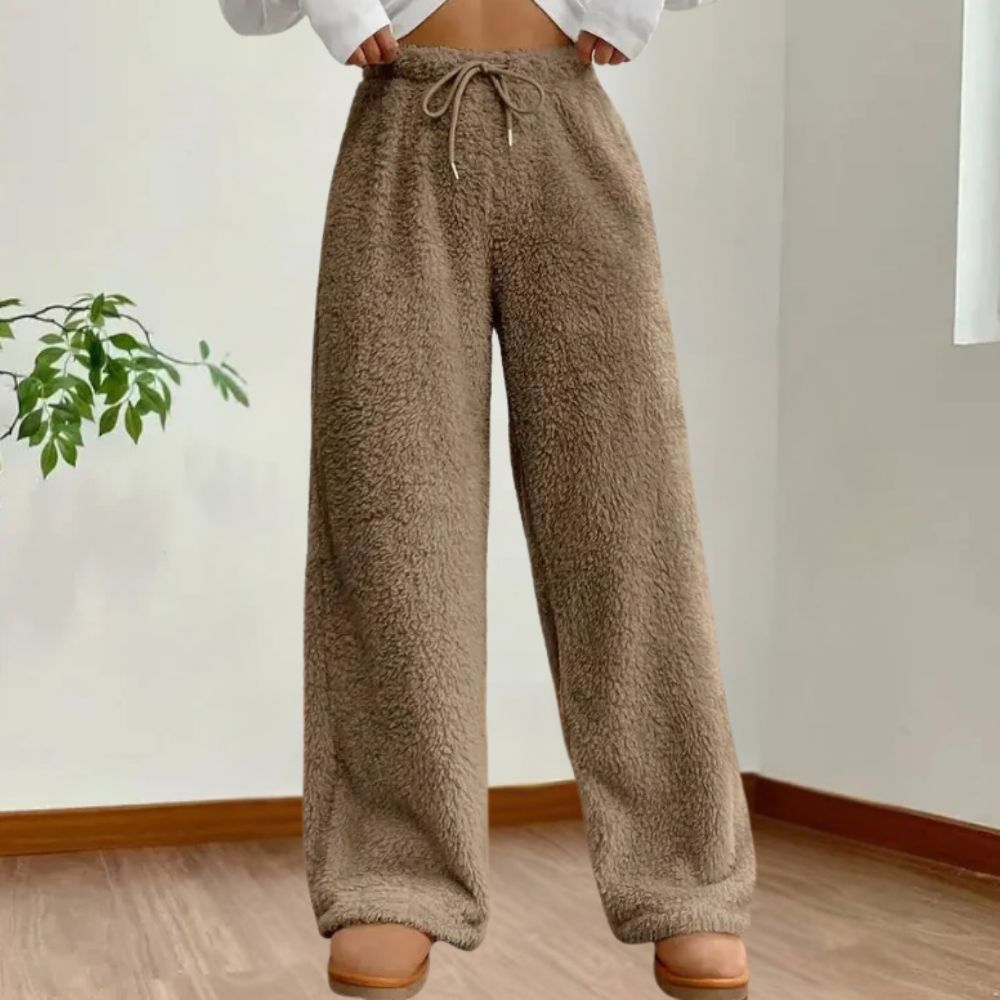 Weiche Plüschhose Damen | Kuschelige Loungehose für Zuhause und Freizeit