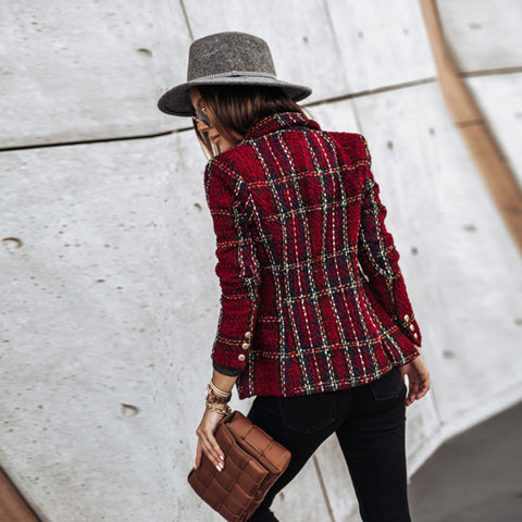 Strukturierter Blazer mit Knopfleiste – Elegant, Wärmend & Zeitlos