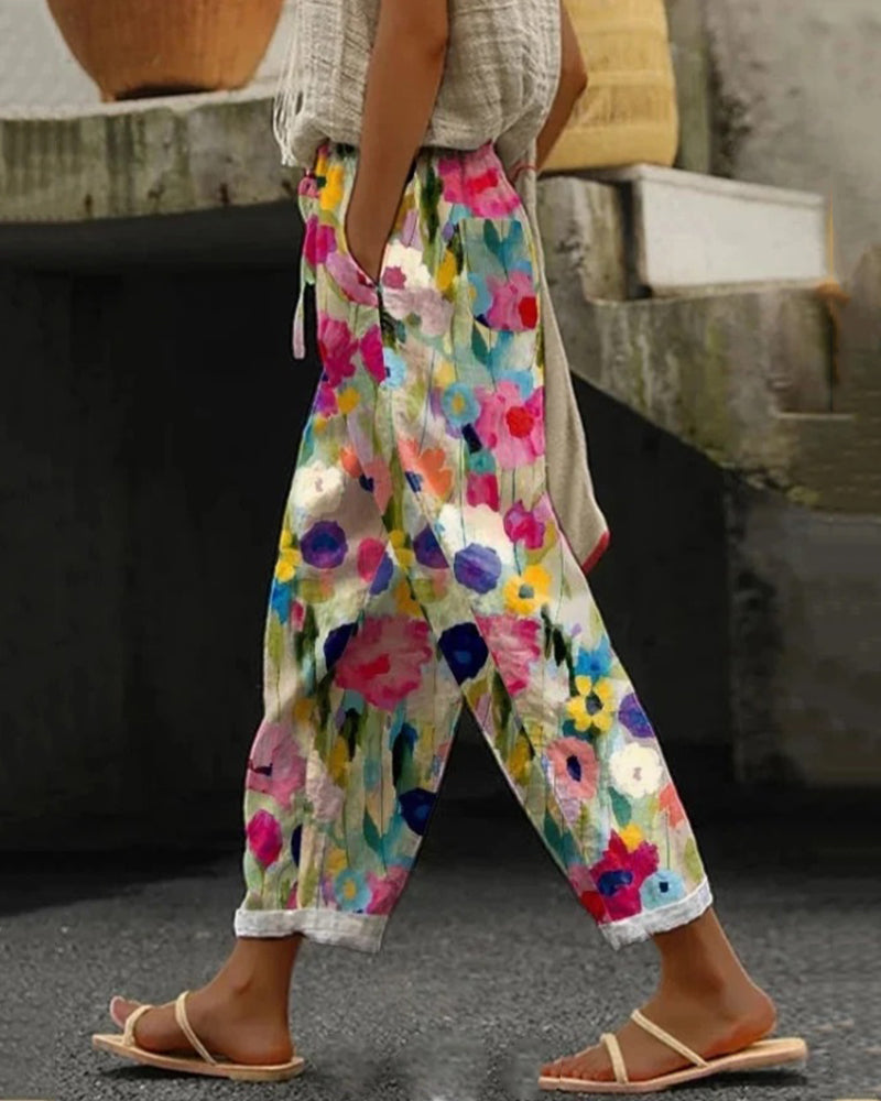Damen Sommerhose mit Blumenmuster – Locker, Luftig & Stilvoll