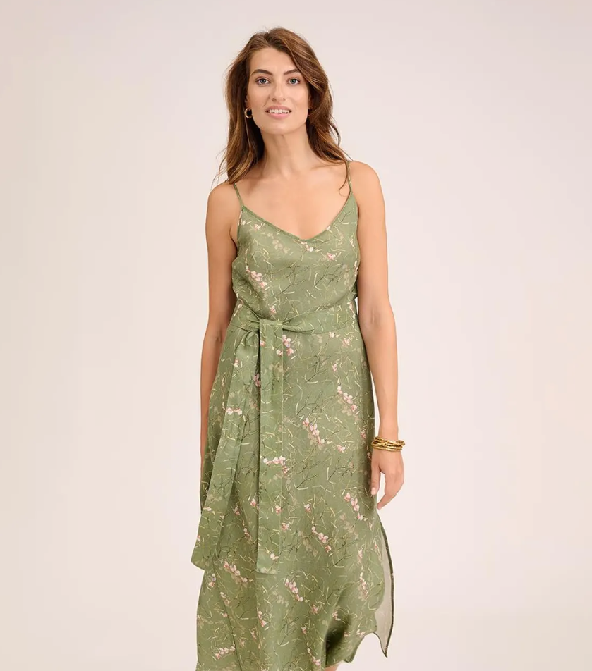 Grünes Leinenkleid mit Blumendruck