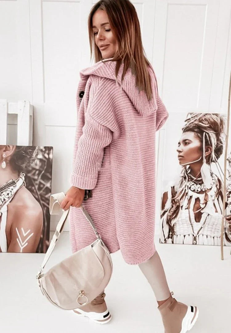 Lange Strickjacke Damen mit Kapuze & Knopfleiste | Warmer Stricklook für Alltag & Freizeit