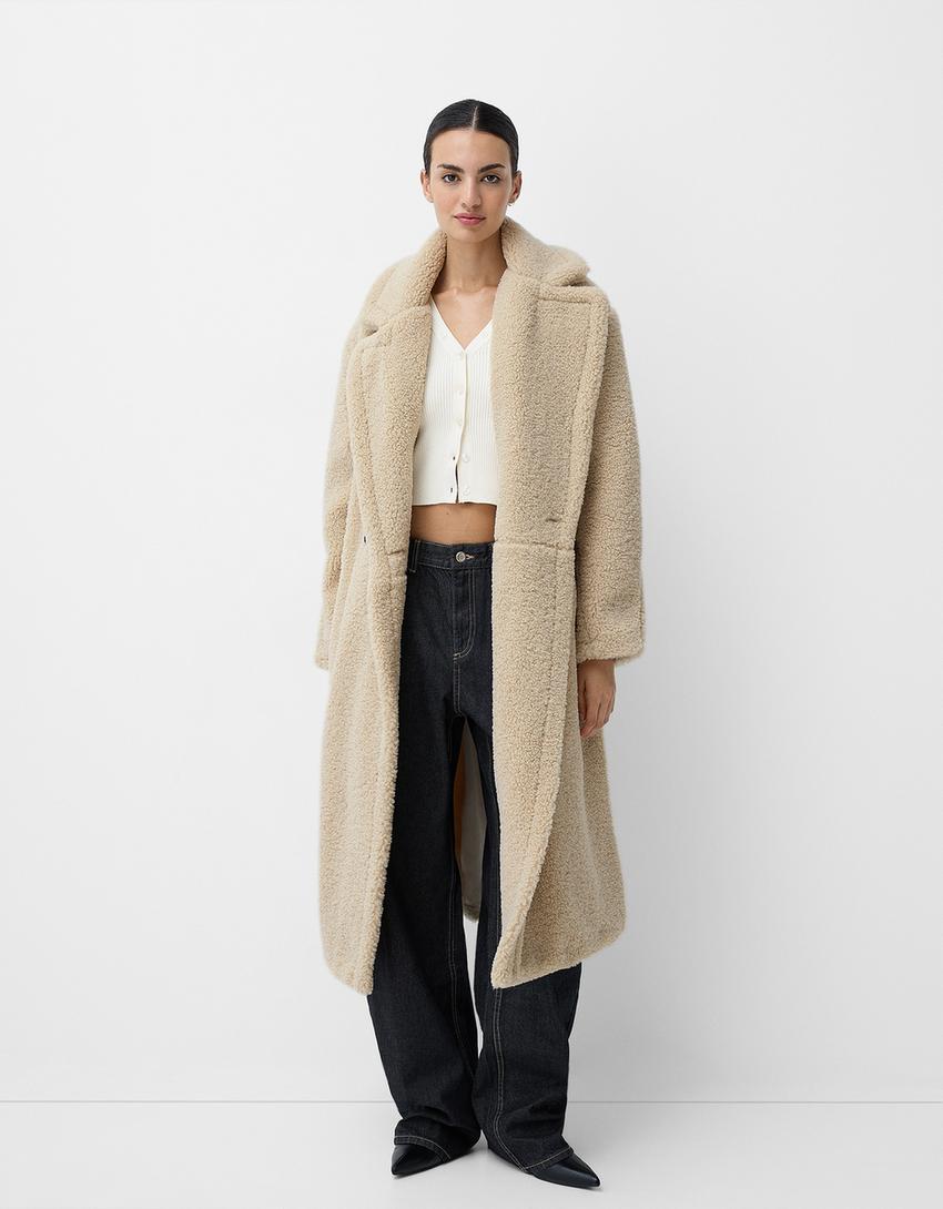 Priscille | Damen Oversized Teddyfell Wintermantel mit Reverskragen & Knopfverschluss