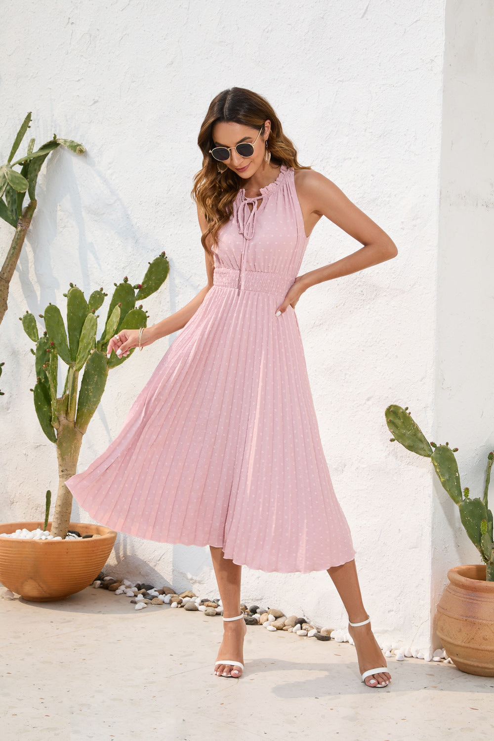 Damen Neckholder Plisseekleid – Ärmelloses Kleid für elegante Anlässe und sommerliche Events