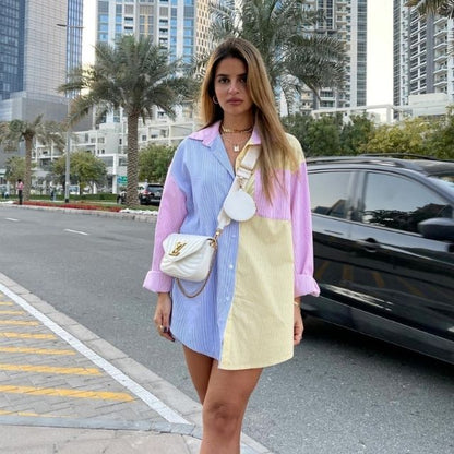 Squichie | Damen Oversize-Bluse mit Reverskragen, Knopfleiste & mehrfarbigen Streifen