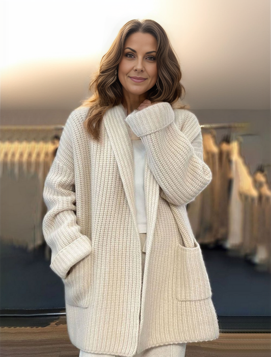 Lange Strickjacke Damen mit Struktur | Warmer Alltagslook für Freizeit & Büro