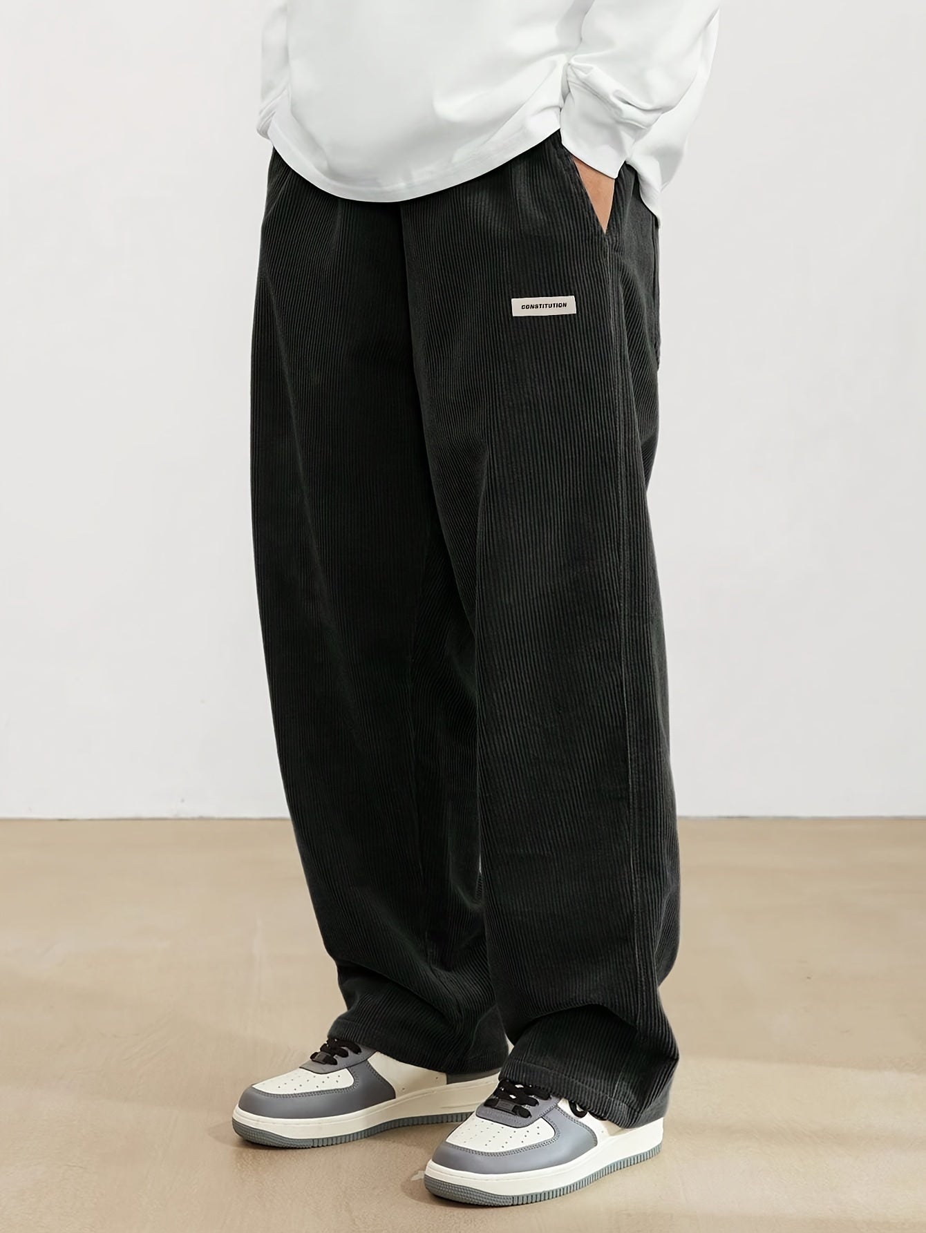 Herren Cordhose mit weitem Schnitt – Trendig, Bequem & Streetstyle-tauglich
