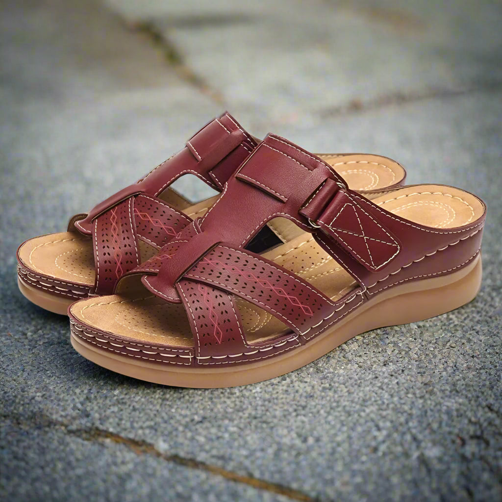 Sofibra | Damen Sommer-Sandalen mit Klettverschluss, Offener Zehenpartie & Robuster Plateausohle – Bequemer Freizeitstil