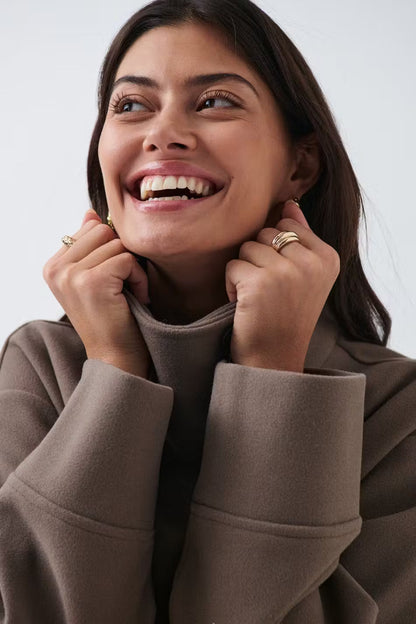 Damen Kurzjacke mit Stehkragen | Elegant & Minimalistisch