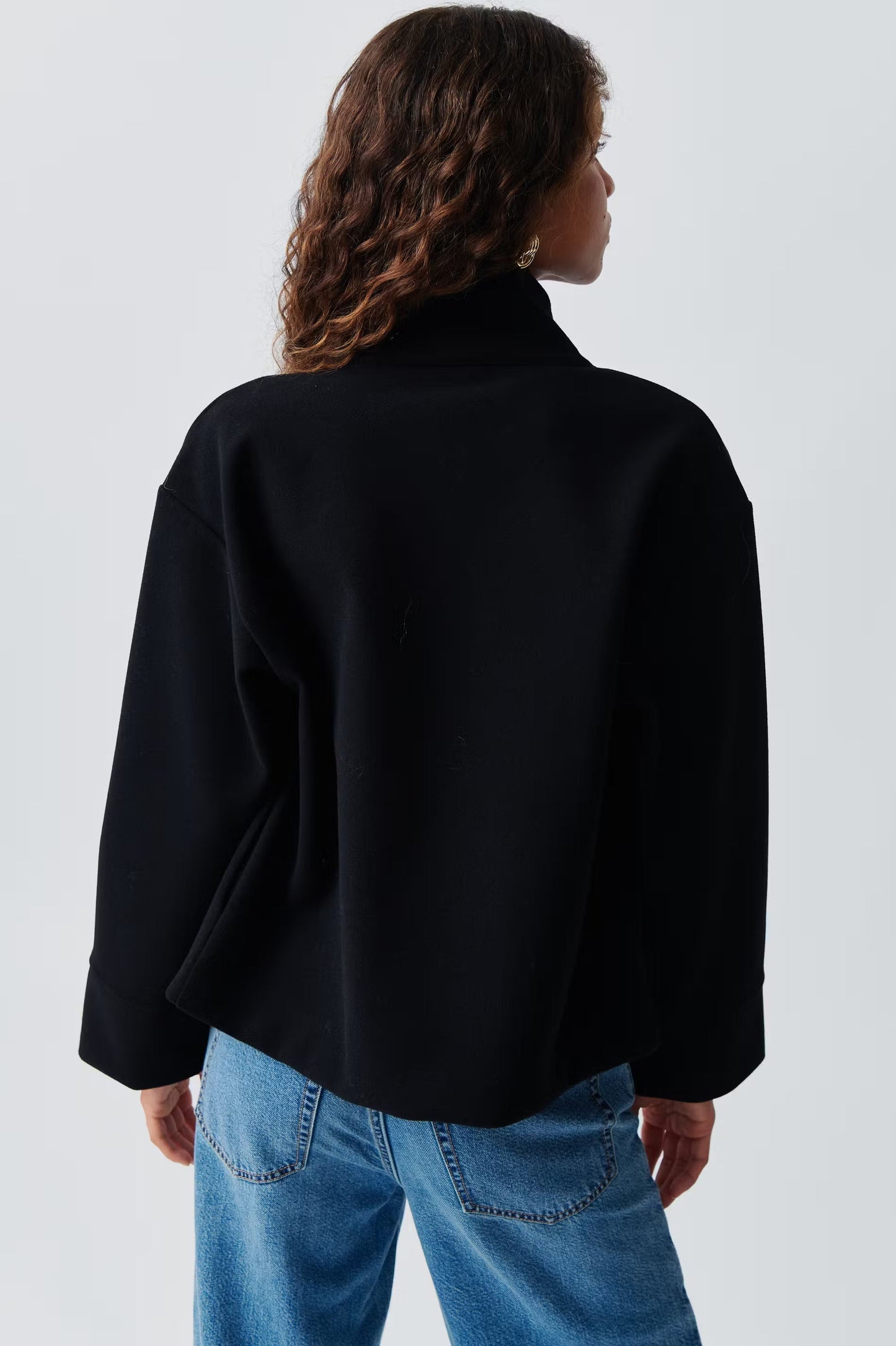 Damen Kurzjacke mit Stehkragen | Elegant & Minimalistisch