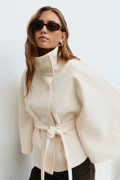 Damen Cape-Mantel mit Gürtel | Elegante Jacke mit hohem Kragen