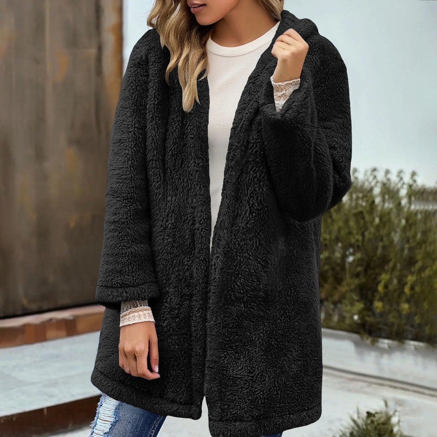 Adina | Damen Teddyjacke mit Kapuze & lockerer Passform