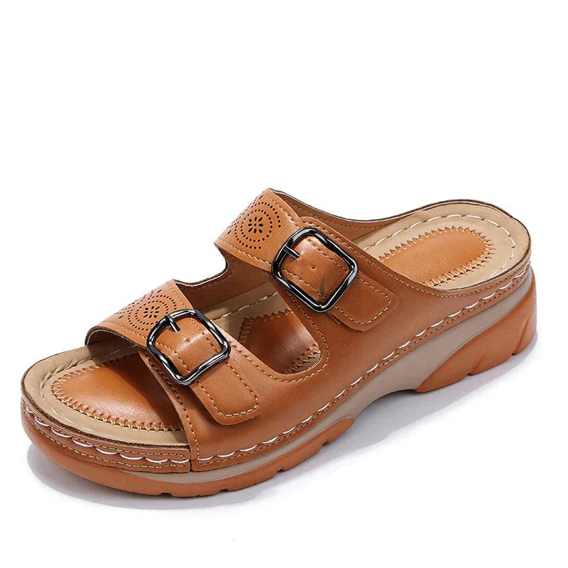 Jana | Damen Plateausandalen mit Doppelriemen & Verstellbarer Schnalle – Offen für Komfort & Stil