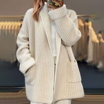 Lange Strickjacke Damen mit Struktur | Warmer Alltagslook für Freizeit & Büro