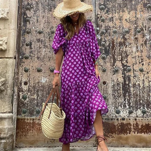 Aviana | Boho Maxi Kleid mit Blumenprint – V‑Ausschnitt & Halbarm im Ibiza‑Look