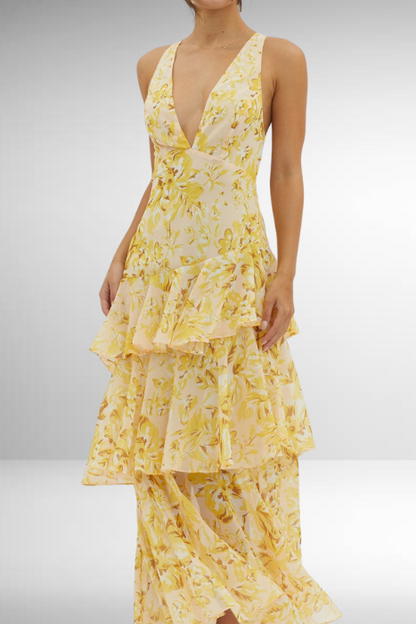 Cany | Rückenfreies Maxikleid mit Blumenmuster, V-Ausschnitt & Stufenrock für elegante Sommerlooks