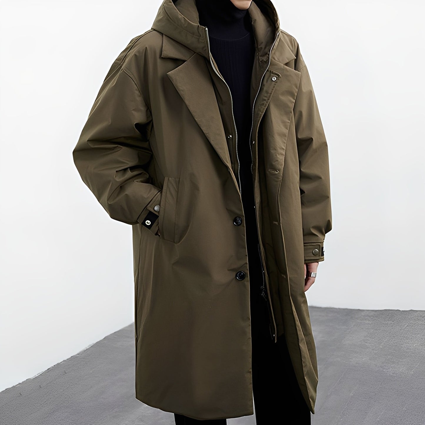 Langer Herren Trenchcoat mit Kapuze – Stilvoll, Funktional & Vielseitig