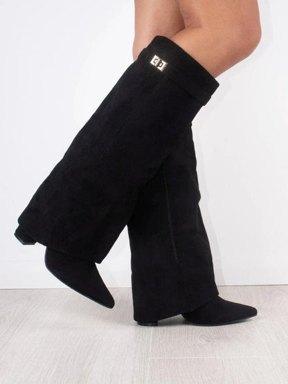 Damen Kniehohe Stiefel | Weiter Schaft & Stabiler Blockabsatz für Elegante Silhouette