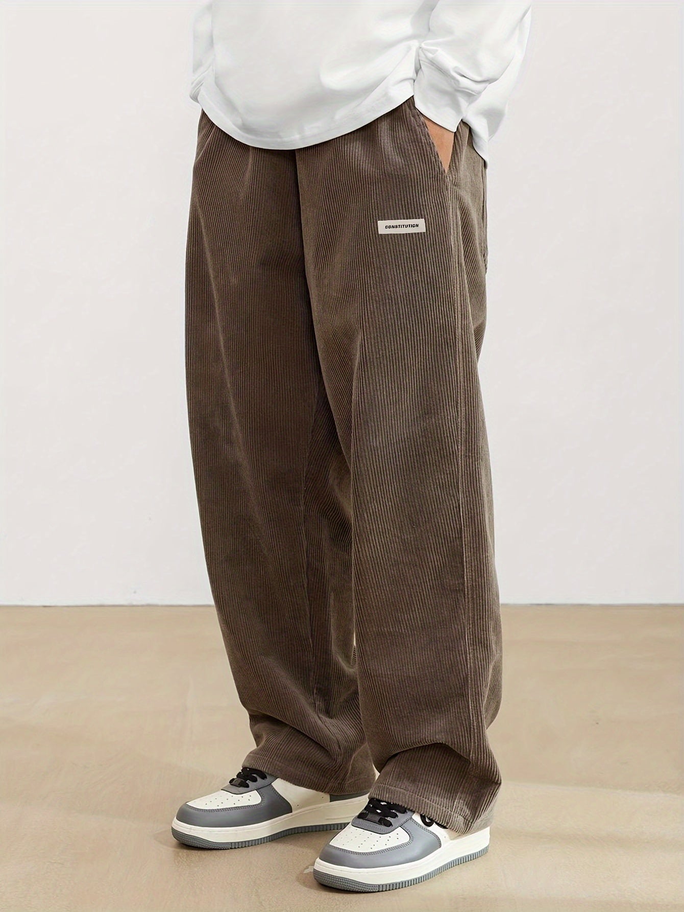 Herren Cordhose mit weitem Schnitt – Trendig, Bequem & Streetstyle-tauglich