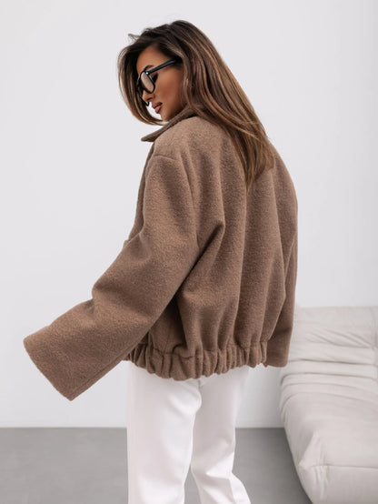 Damen Kurzjacke mit großen Taschen | Stylische Übergangsjacke für Alltag & Stadt