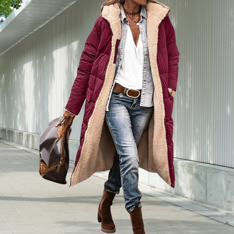 Delmaria – Damen Winterjacke lang gefüttert mit Kapuze & Taschen | Warmer Wintermantel elegant gepolstert