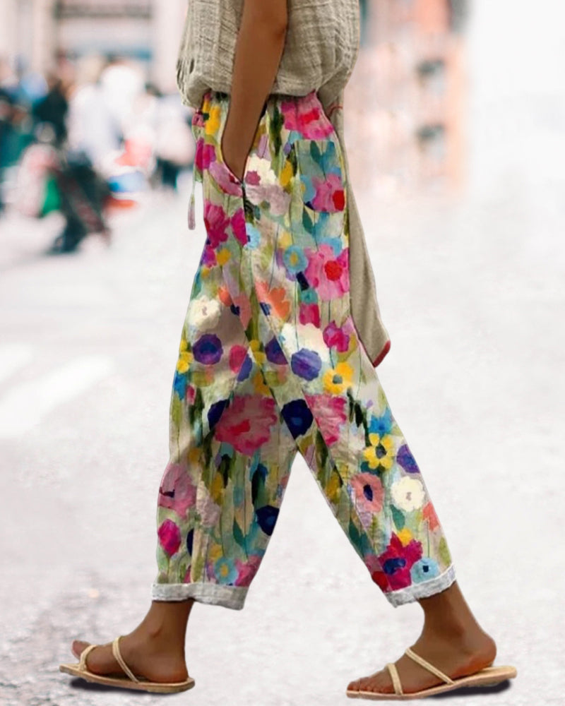 Damen Sommerhose mit Blumenmuster – Locker, Luftig & Stilvoll