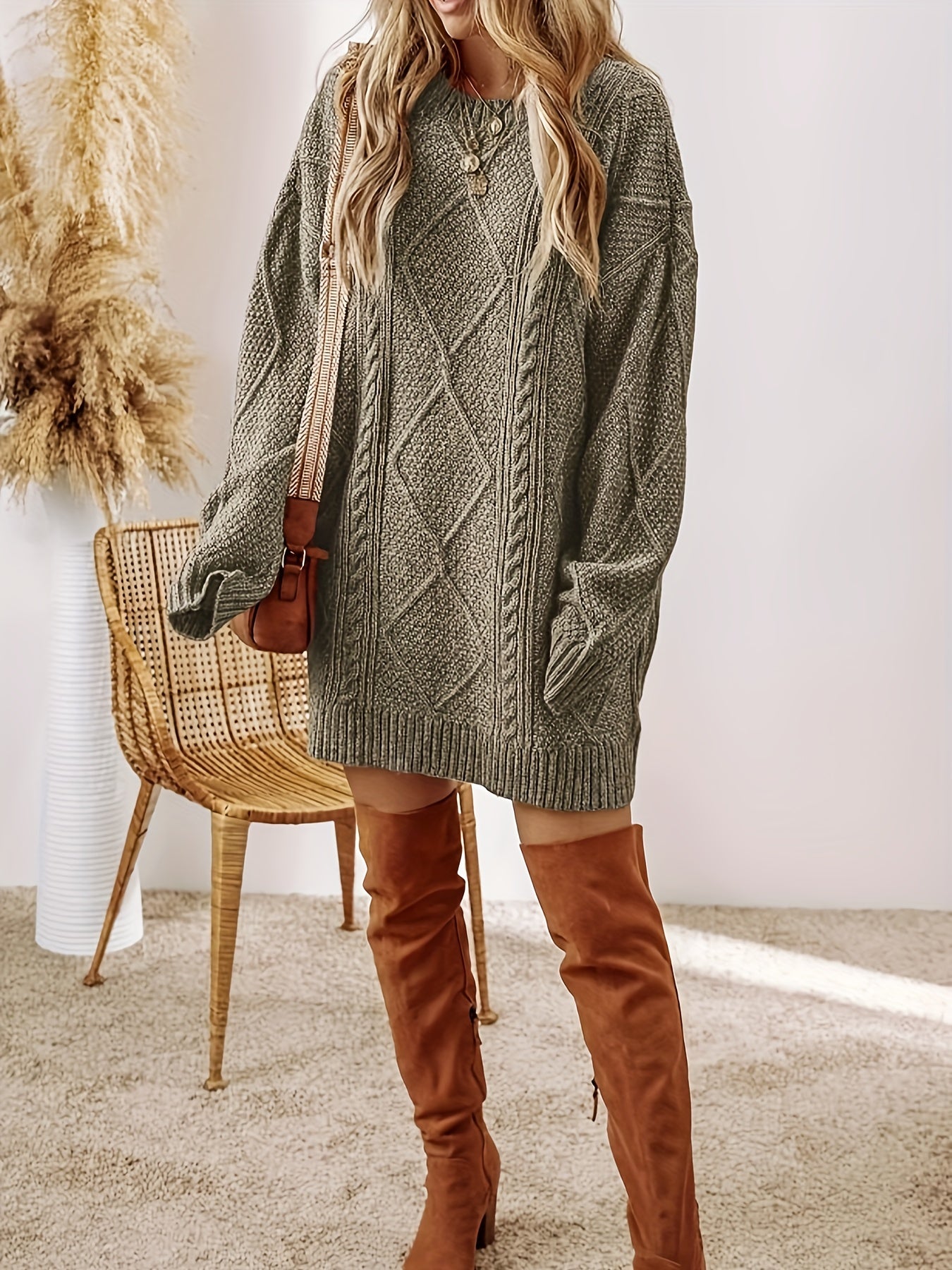 Baldrina | Damen Zopfmuster Strickkleid, Locker & Langarm, Gemütlich & Stylisch