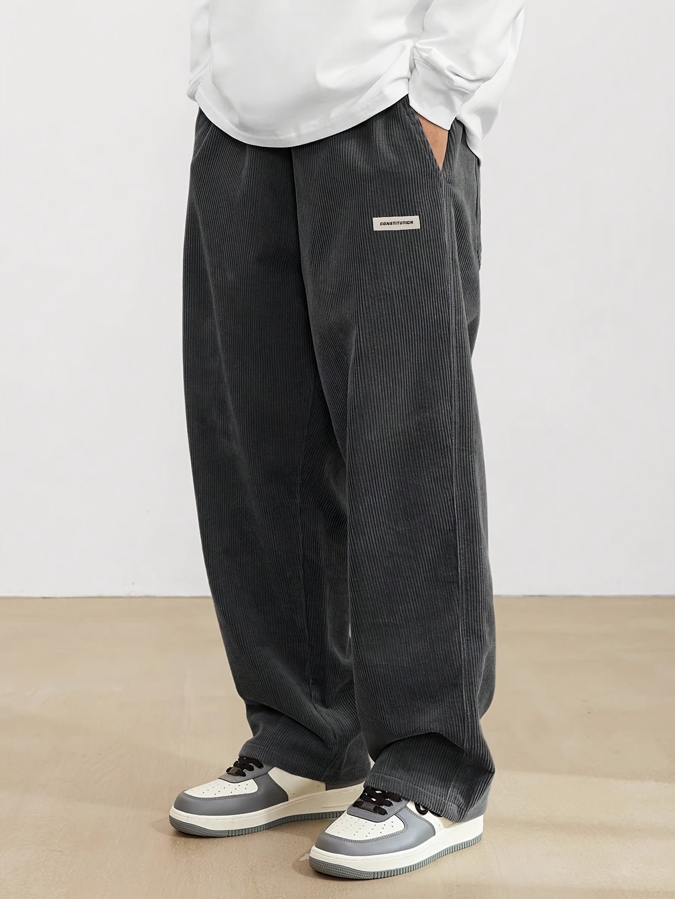 Herren Cordhose mit weitem Schnitt – Trendig, Bequem & Streetstyle-tauglich