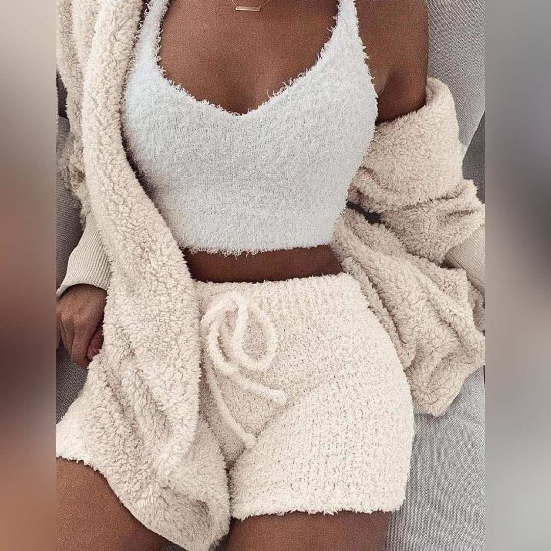 Alma | Damen Teddy Lounge Set mit Kapuzen-Cardigan & Shorts