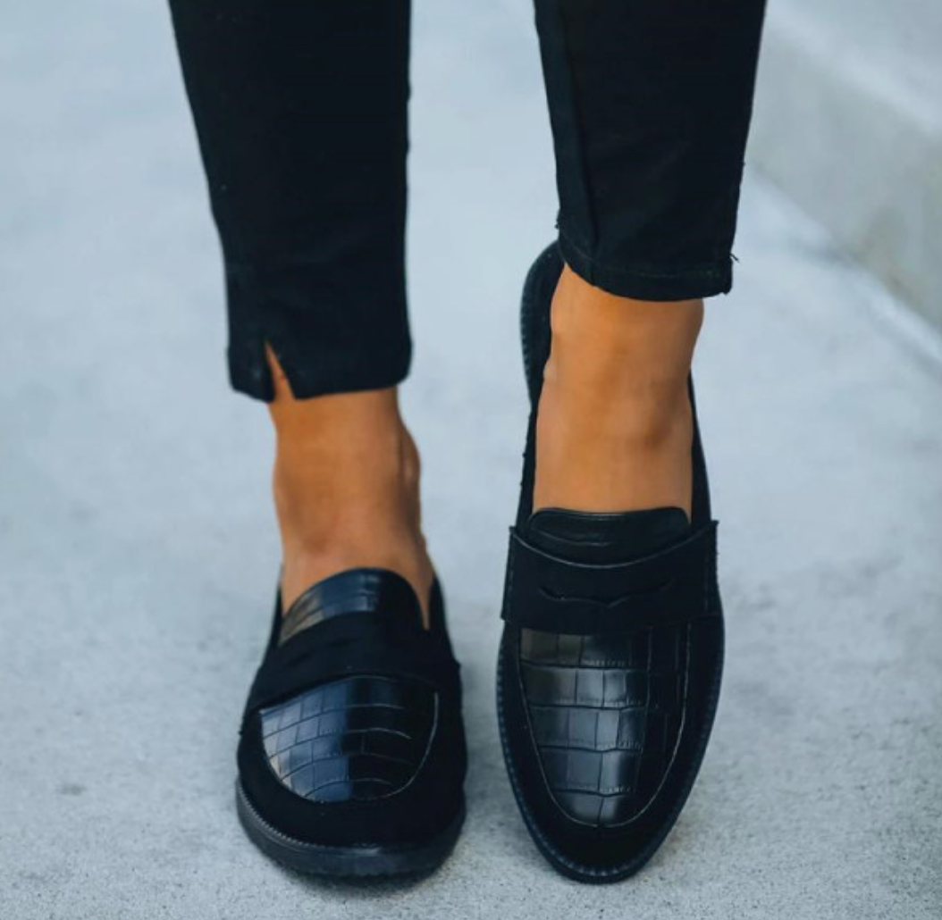 Andrea | Klassische Damen Loafer mit flachem Absatz – Elegante Slip-On Schuhe für Büro & Freizeit