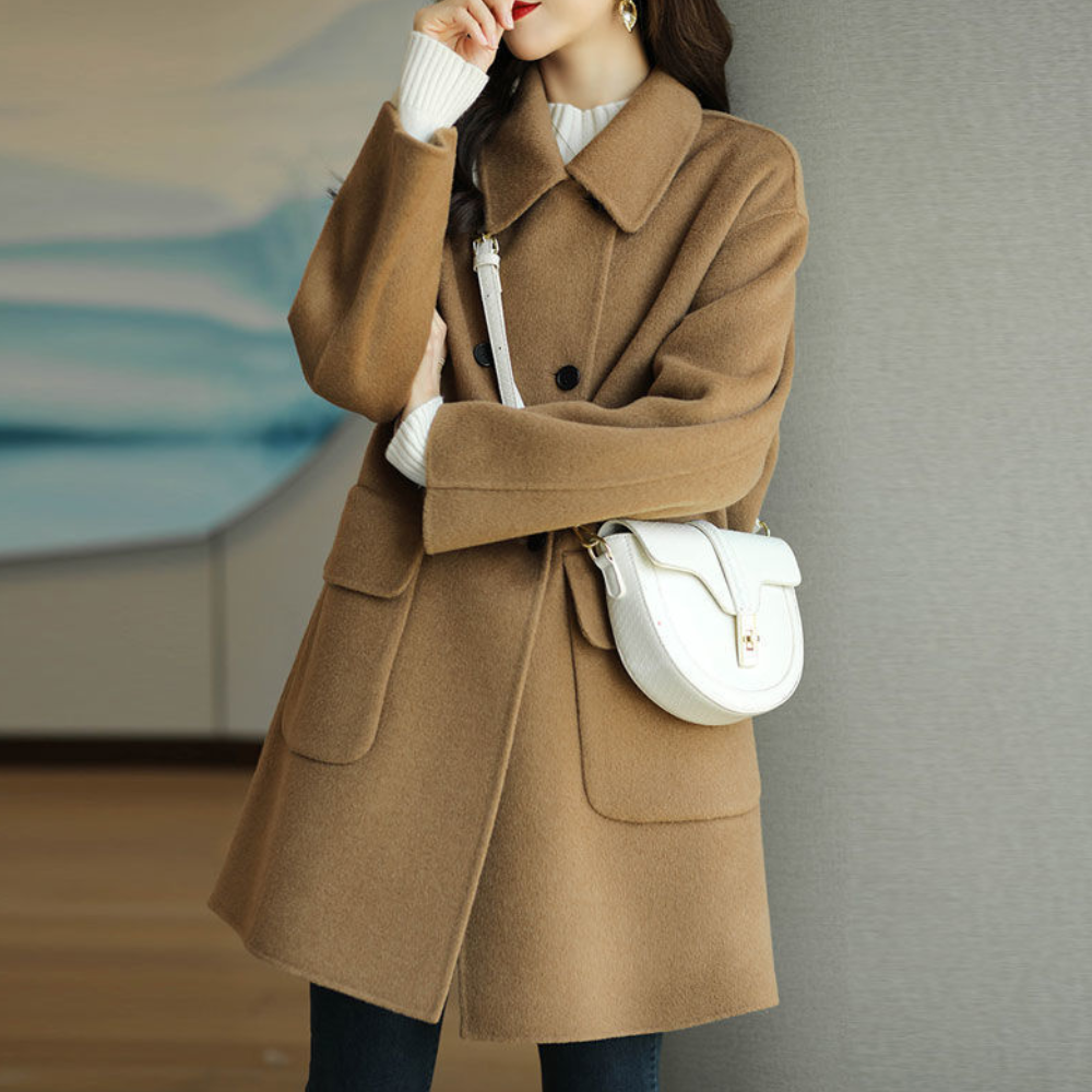 Alessandria | Damen Eleganter Doppelreihiger Mantel mit Reverskragen in Einfarbigem Design