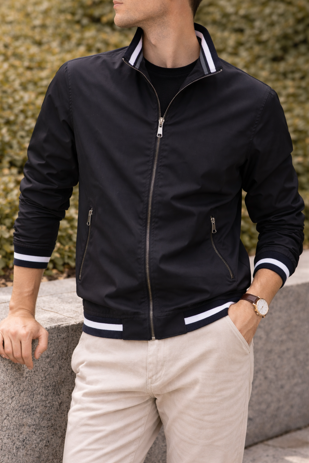 Herren Leichte Jacke mit Reißverschluss und Stehkragen – Moderne Übergangsjacke für Alltag und Smart-Casual-Looks