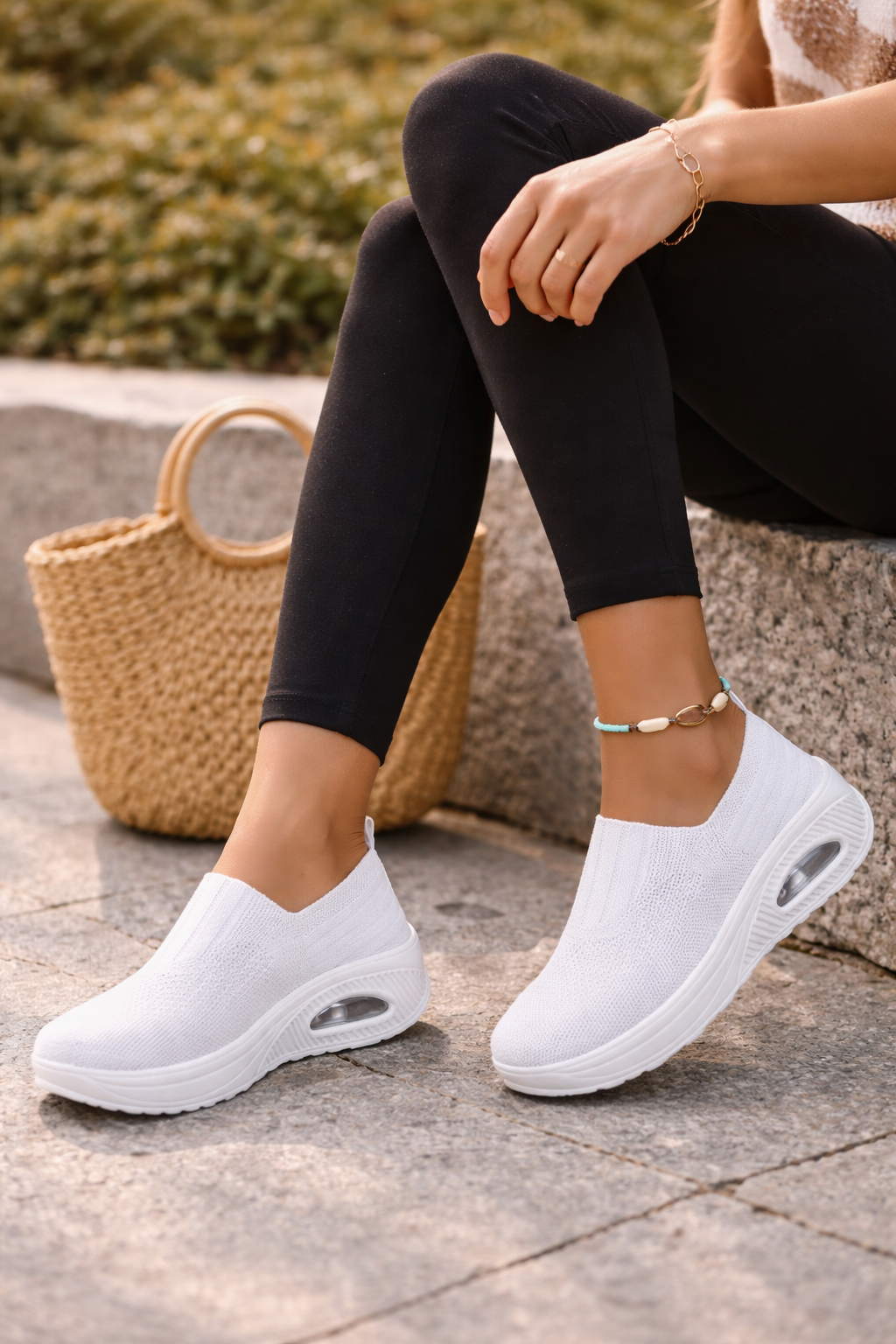 Damen Slip-On Walking-Schuhe mit atmungsaktivem Strick – Leichte Freizeitschuhe für Alltag und Reisen
