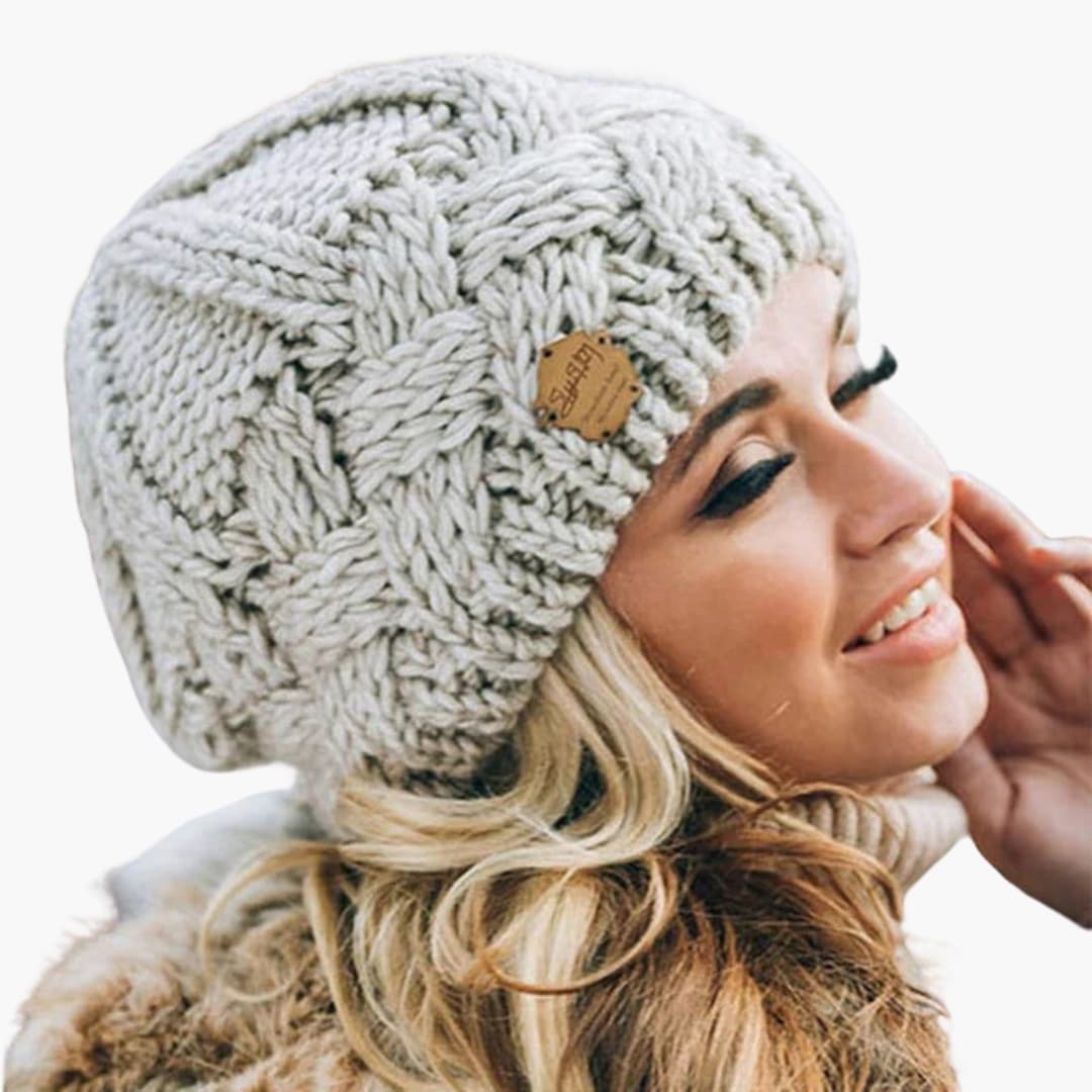 Damen Gestrickte Wintermütze mit Runder Form & Gerippter Oberfläche | Warm, Bequem & Stilvoll