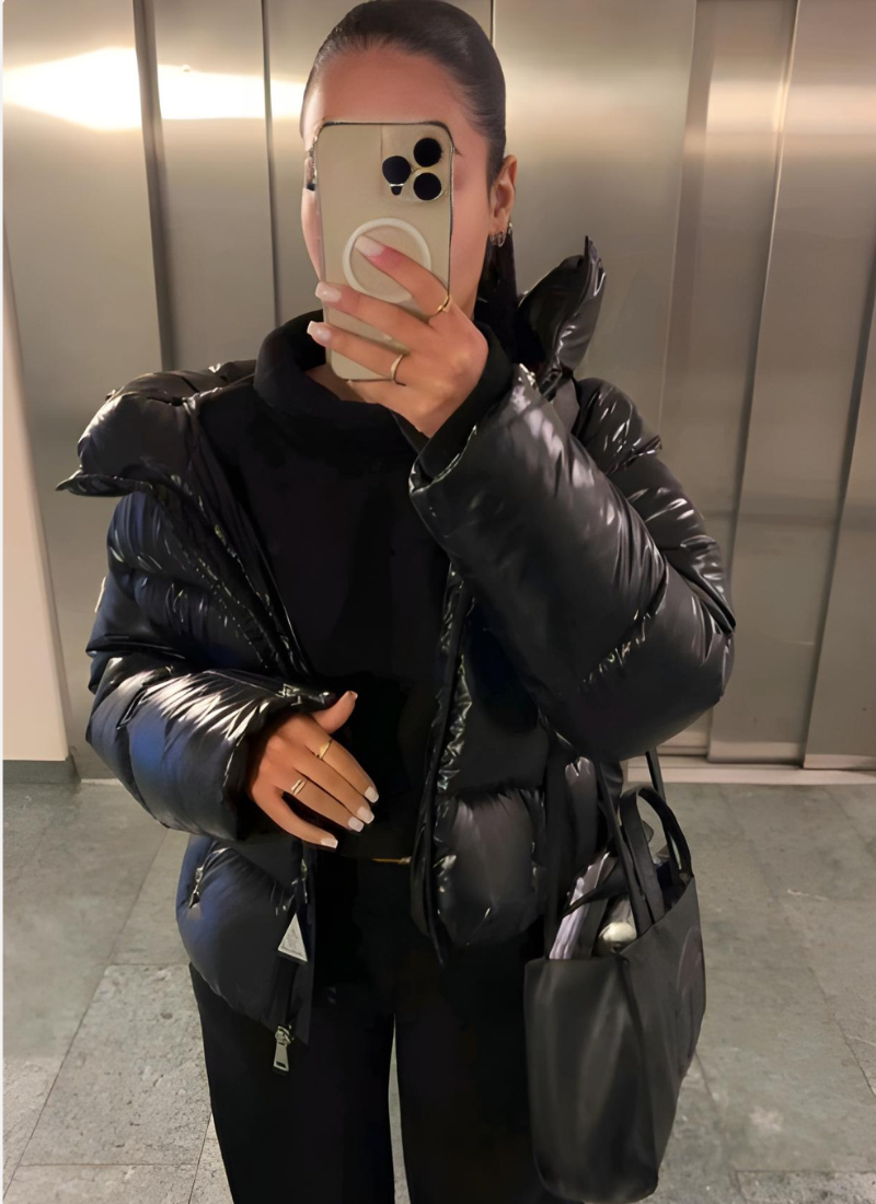 Damen Pufferjacke | Leichte Steppjacke mit glänzender Oberfläche für kalte Tage