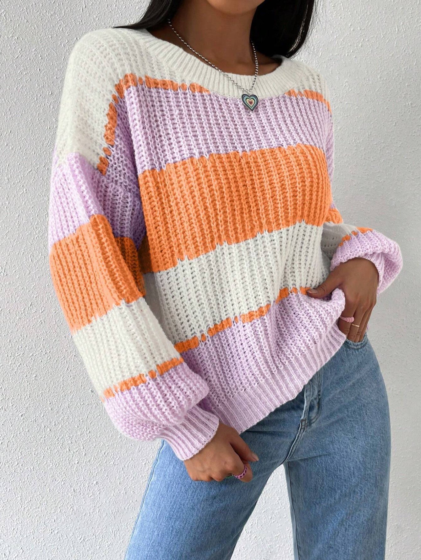 Gestreifter Damenpullover | Weicher Strickpullover mit gemütlicher Passform