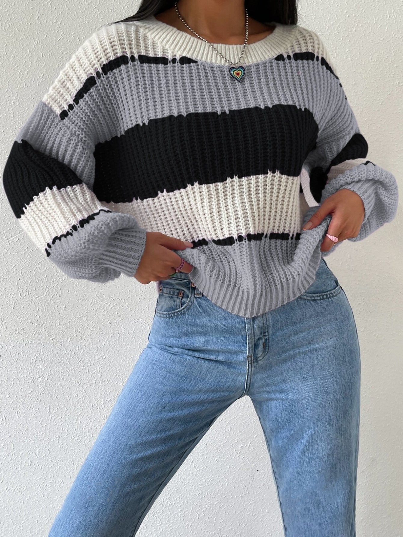 Gestreifter Damenpullover | Weicher Strickpullover mit gemütlicher Passform