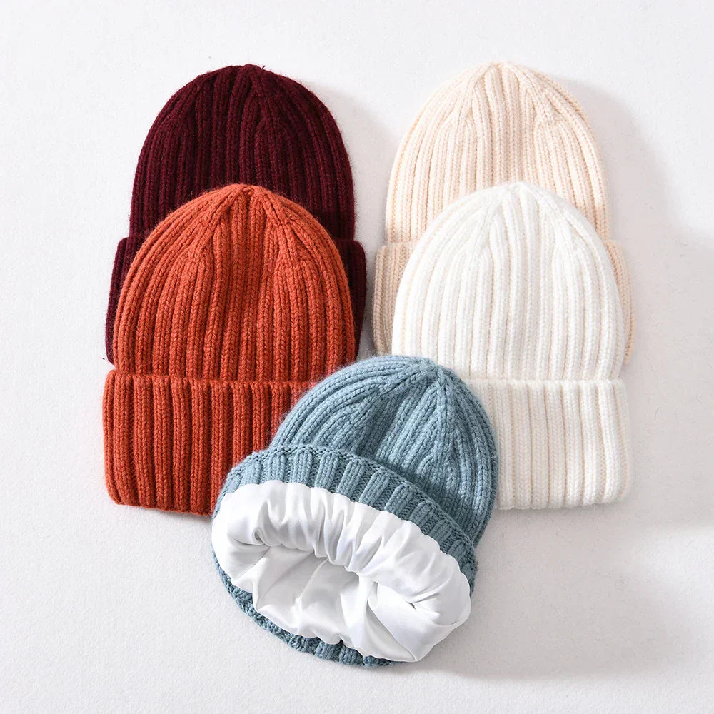 Gerippte Strickmütze Unisex | Stylisch warm durch Herbst & Winter