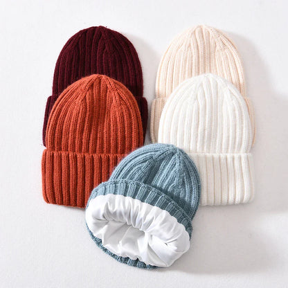 Gerippte Strickmütze Unisex | Stylisch warm durch Herbst & Winter