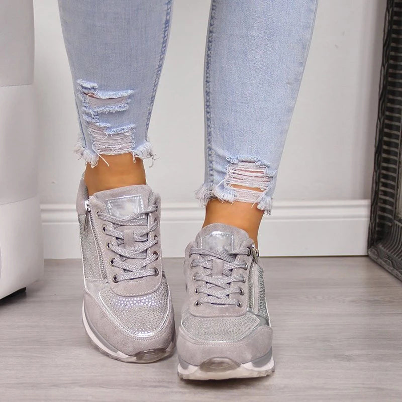 Sophia | Damen Schnürsneaker mit Strass & Plateau – Stylische Freizeitschuhe mit Glam-Faktor