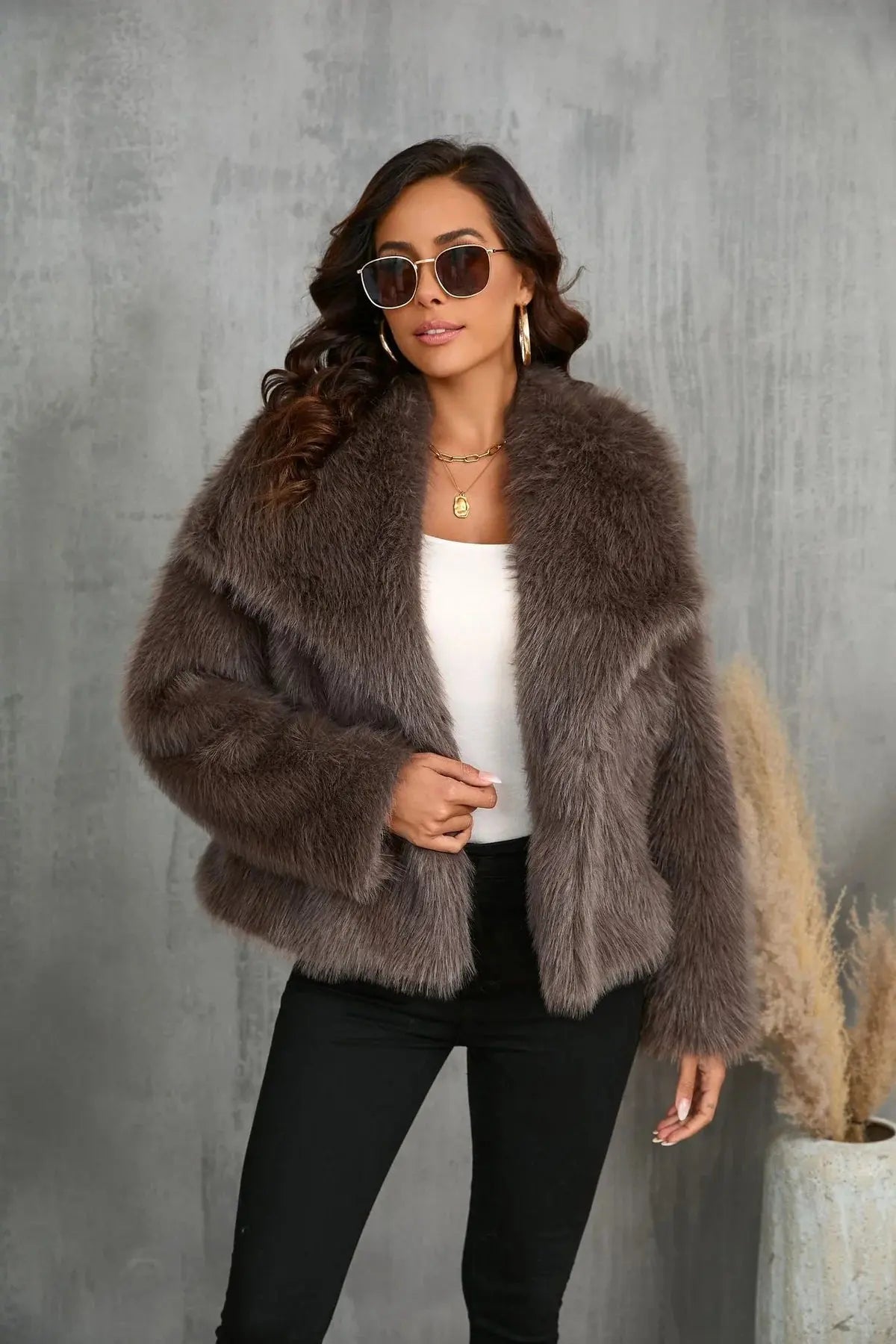 Oversize-Felljacke Damen | Kuscheliger Statement-Style für Alltag & City