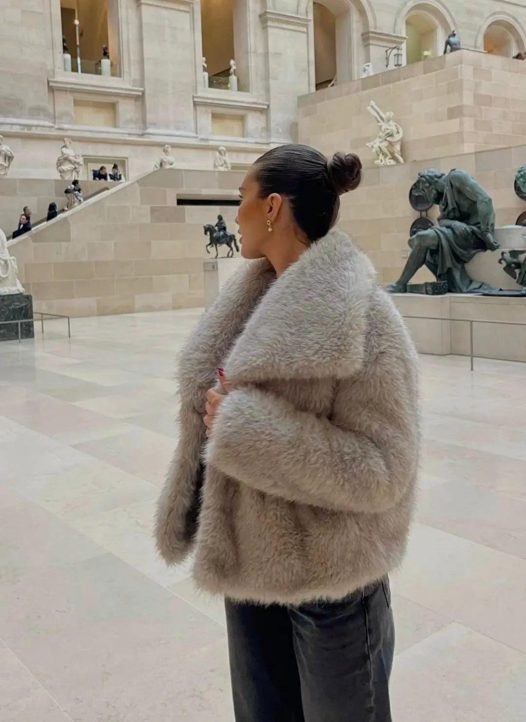 Oversize-Felljacke Damen | Kuscheliger Statement-Style für Alltag & City