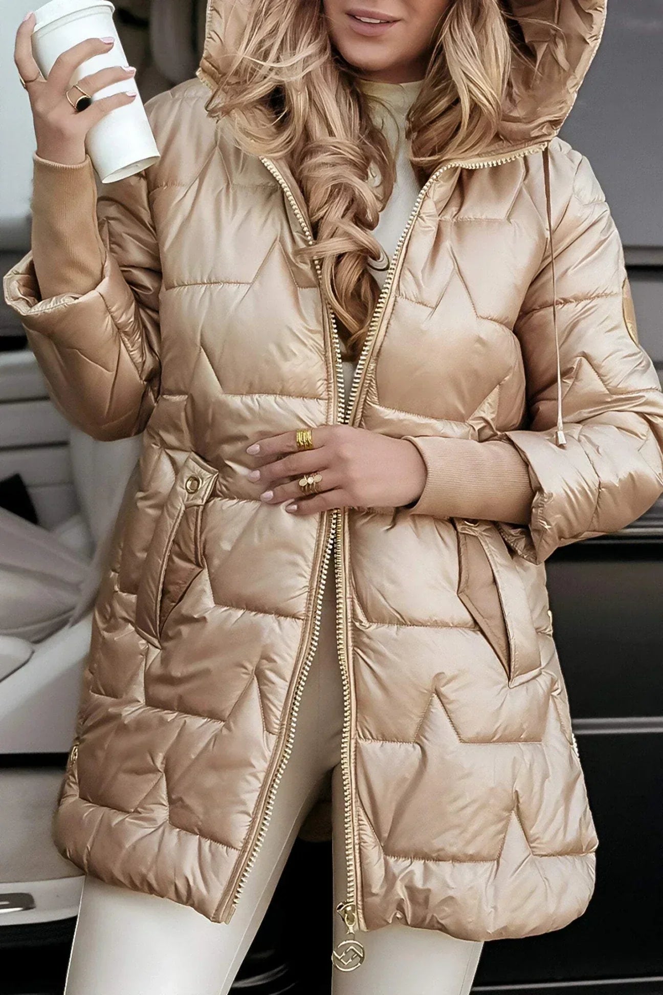 Damen Winter Steppjacke Lang | Warme, leichte & windabweisende Kapuzenjacke