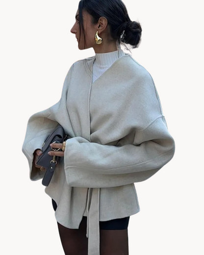 Petronelle | Damen Oversized Mantel mit Taillengürtel & Elegantem Reverskragen – Stylischer Übergangsmantel für Herbst & Frühling