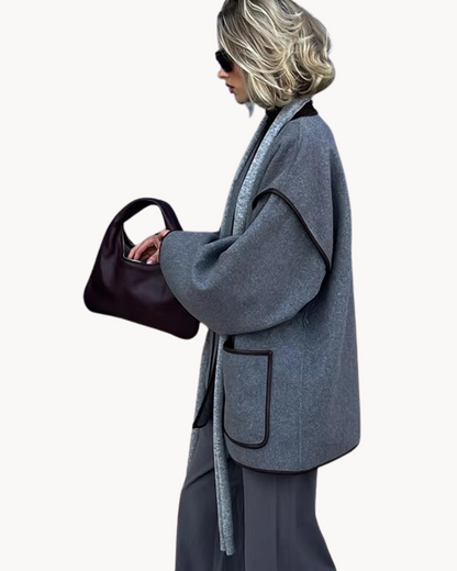 Petronelle | Damen Oversized Mantel mit Taillengürtel & Elegantem Reverskragen – Stylischer Übergangsmantel für Herbst & Frühling